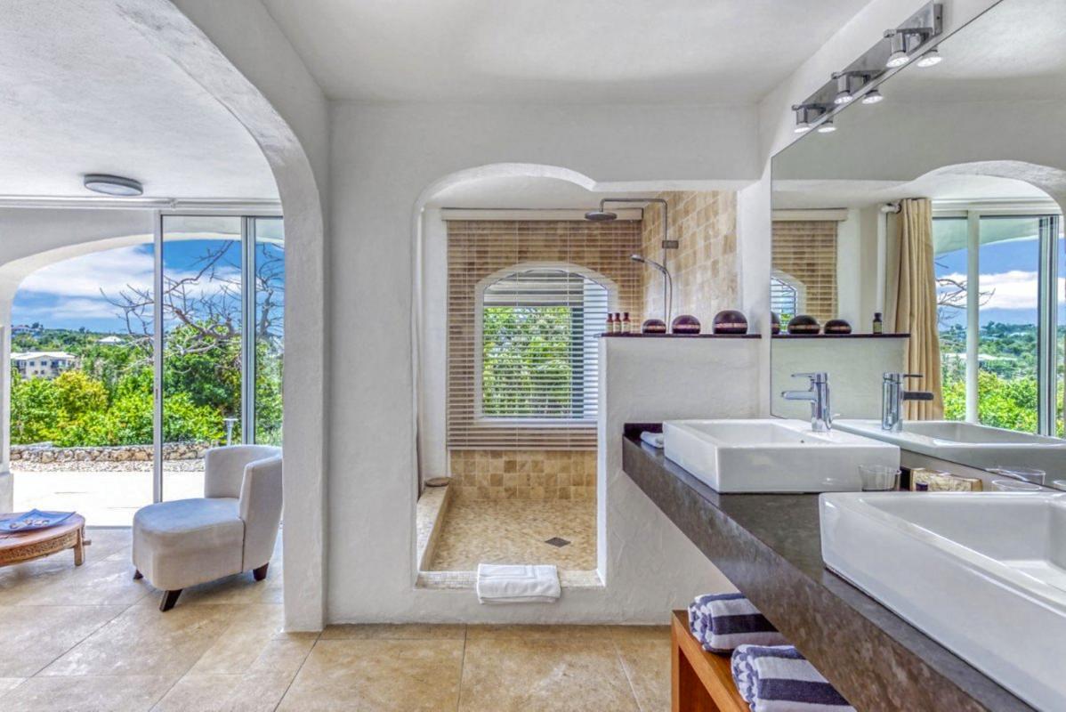 Location villa Saint Martin Les Terres Basses Hillside - Piscine - 5 chambres 10 personnes - Vue Mer - Jacuzzi (23)